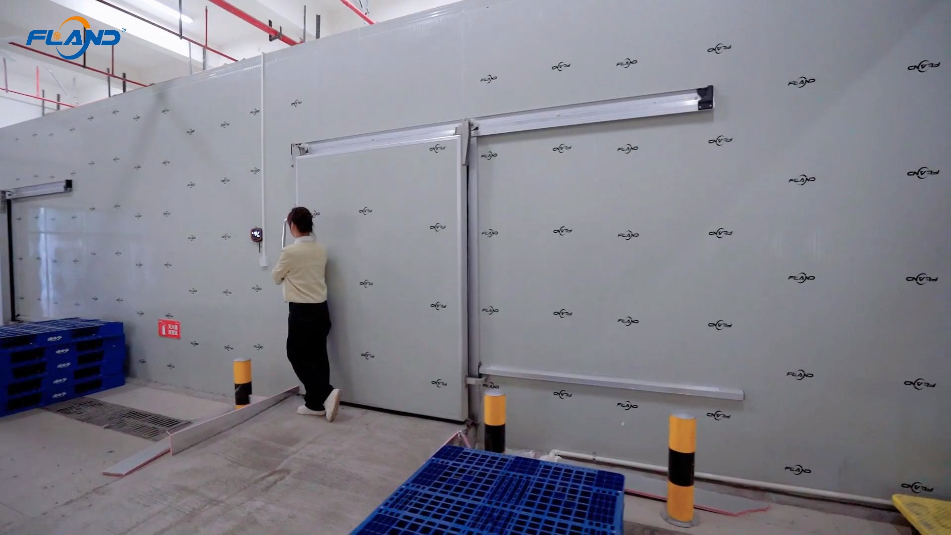 1900㎡ Famous Chain Milk Tea Beverage "Honey City Love" Cold Storage Cluster